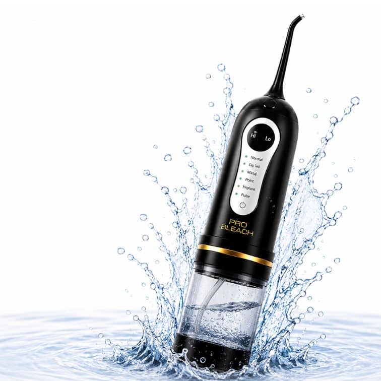 Pro-Bleach-Tasinabilir-Agiz-Dusu-–-Sarjli-Oral-Irrigator.jpg Pro Bleach Taşınabilir Ağız Duşu – Şarjlı Oral İrrigatör ürün görseli