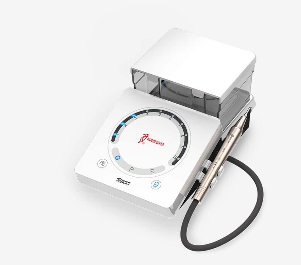 Woodpecker U600 Kavitron Cihazı Işıklı ve Su Hazneli ürün görseli